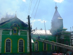 На Хмельниччині горілі церква МП.(ФОТО)